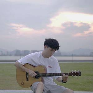 女生把🐻出和男生30分钟
